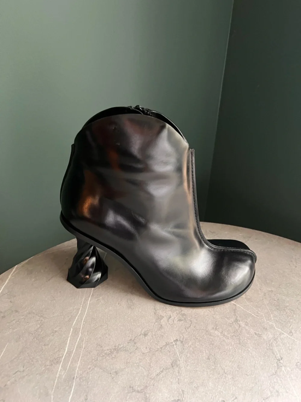 JW ANDERSON picture inner